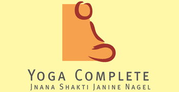 YOGA COMPLETE