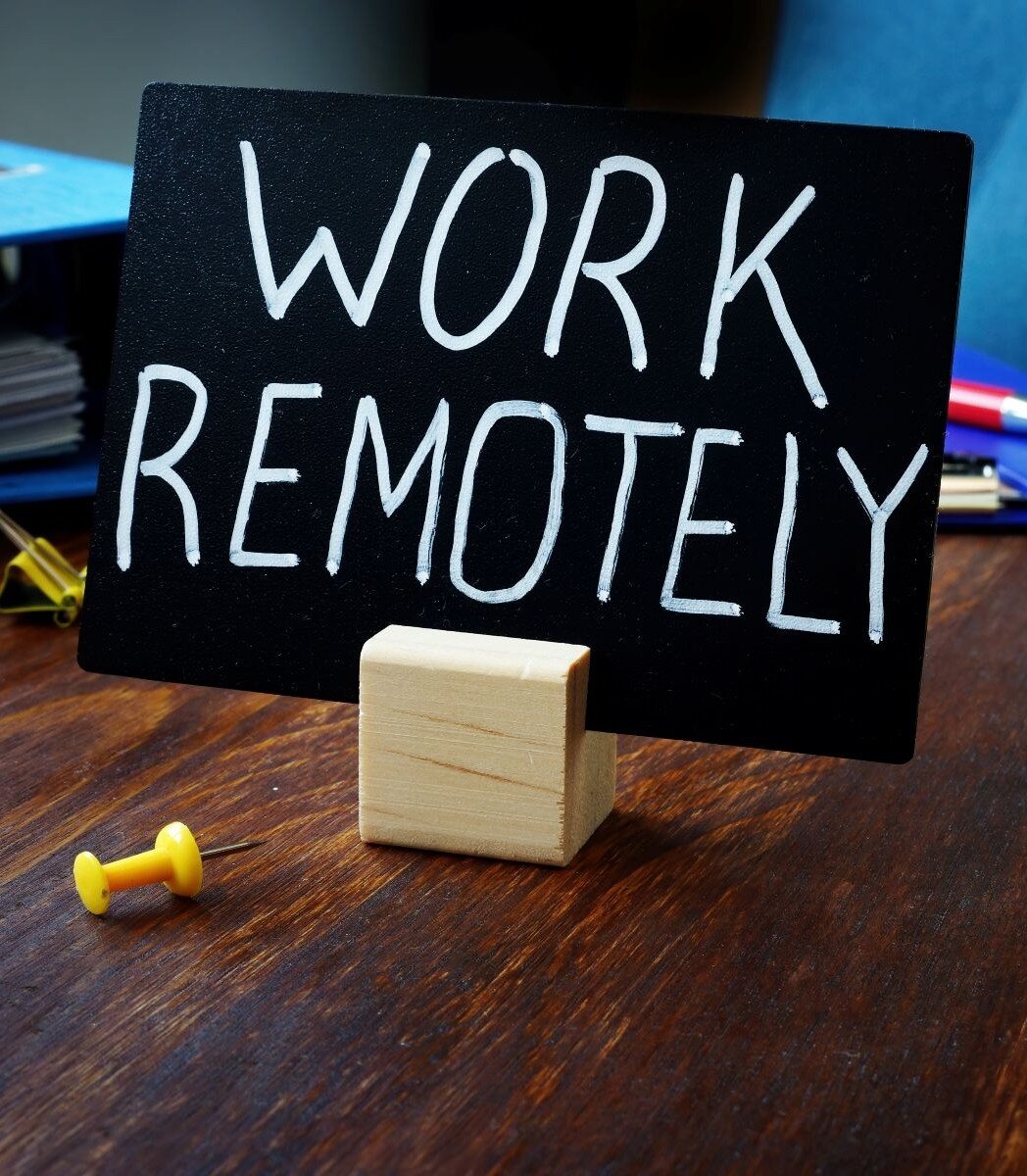 Symbolbild für flexible Arbeitsmodelle und Remote Work – Fachkräfte erwarten ortsunabhängiges Arbeiten