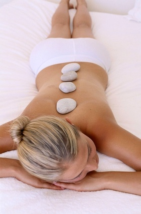 Hier gehts zu 40 Min. Hot Stone Massage (Rückenmassage)