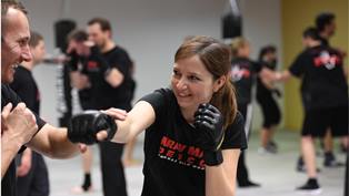 Hier gehts zu Krav Maga