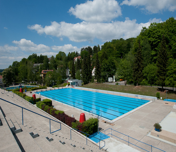 Hier gehts zu Eintritt Schwimmen